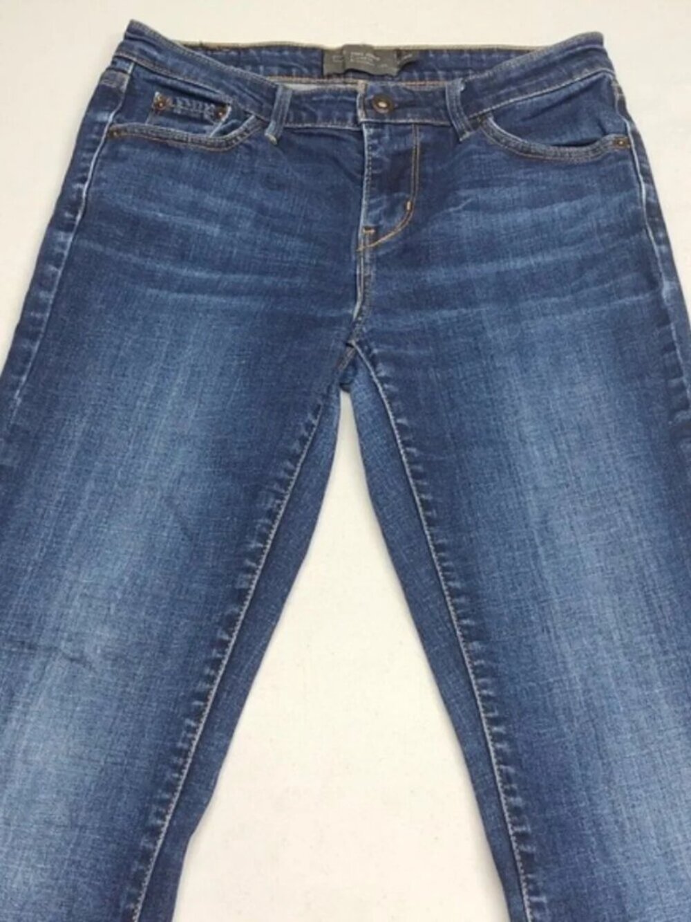 Women's Levi's Demi Curve Classic Jeans Straight Slim Leg Size 29